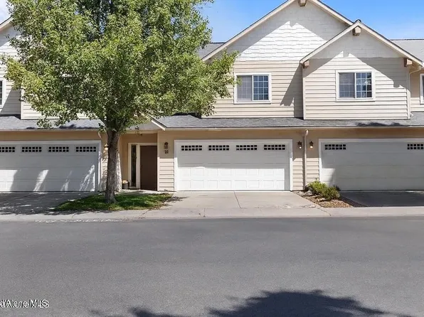 896 W Willow Lake Loop, Coeur D Alene, ID 83815