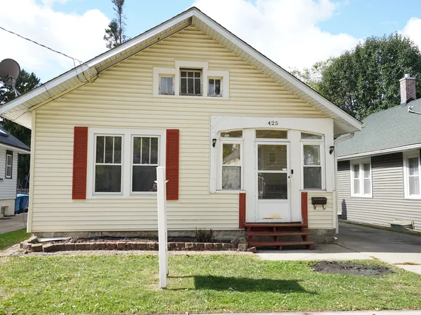 425 Bangs St, Aurora, IL 60505