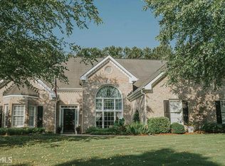 3477 Tiffany Cove Dr, Loganville, GA 30052