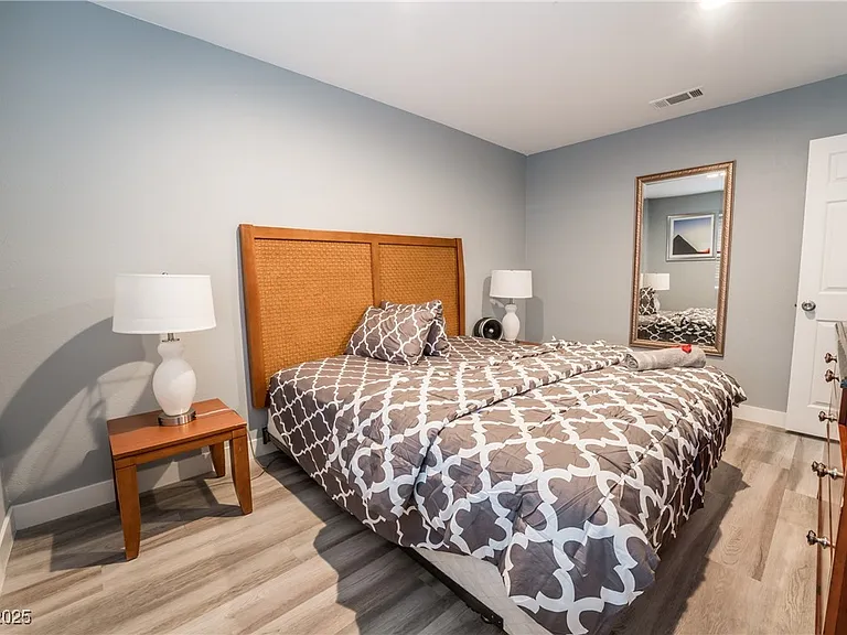 3955 Savoy Ct — Photo 2