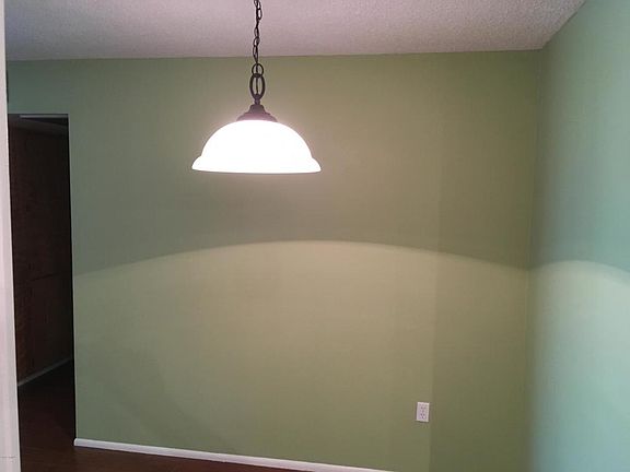 5th image of 10622 N 114th Ave