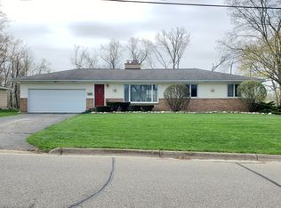 109 Terry Ct, Battle Creek, MI 49015
