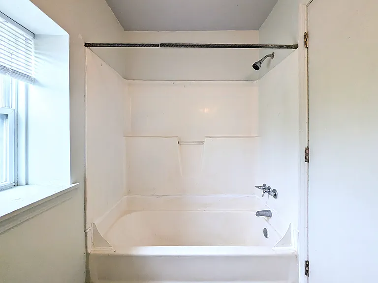 5552 Black St #2 — Photo 24