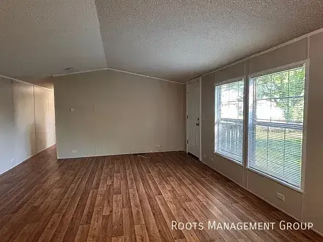 2220 Dunkelberg Rd #504 — Photo 3