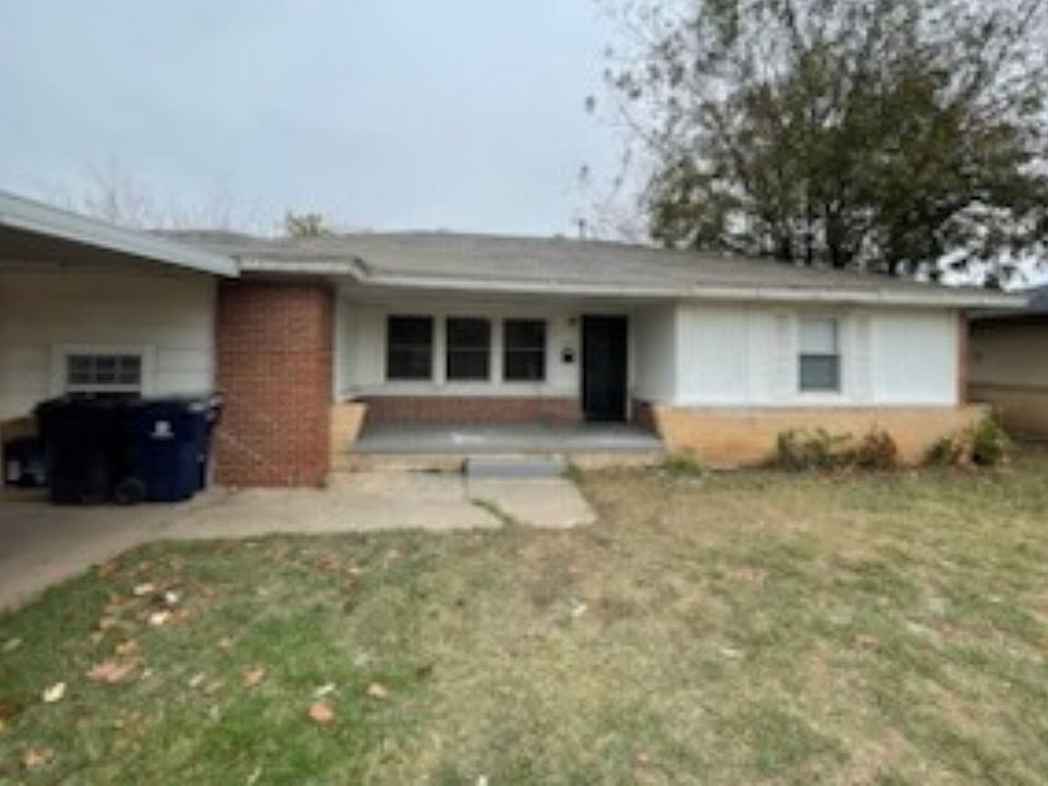 1st image of 1633 NE 47th St