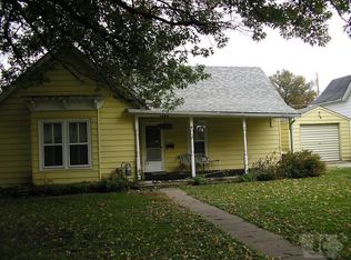 1002 Maple St, Atlantic, IA 50022