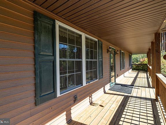 2nd image of 228 Sleepywoods Rd