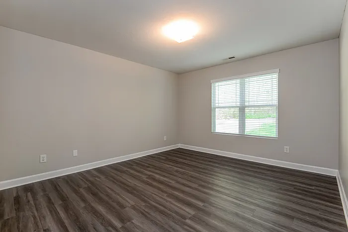 772 Charleston Dr — Photo 11