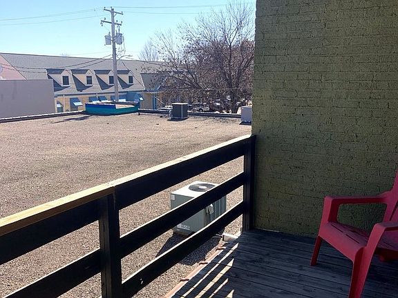 5th image of 300 S 16th St APT 304