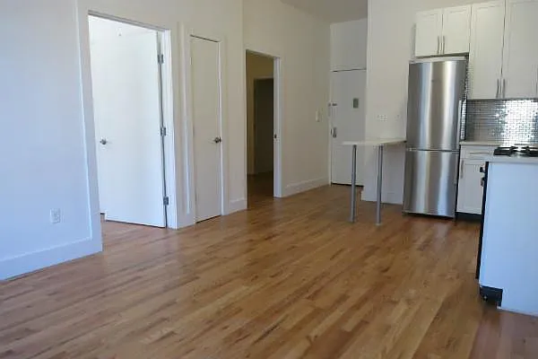 Rented by Manhattan Best Realty, Inc. | media 23