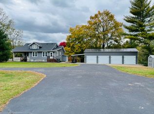 5145 Depot Rd, New Trenton, IN 47035