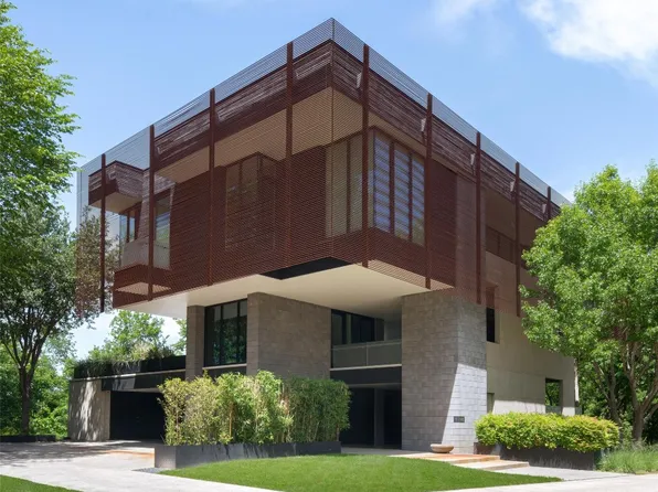 1 Vanguard Way, Dallas, TX 75243
