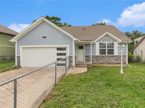 13707 Bennington Ave, Fletcher, MO 63030