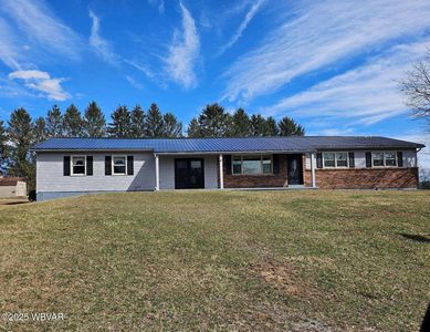 392 Old Rd, Montgomery, PA, 17752