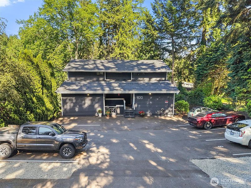 3rd image of 9010 236th Street SW