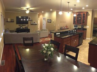 2431 Florence Ave, Burlington, IA 52601