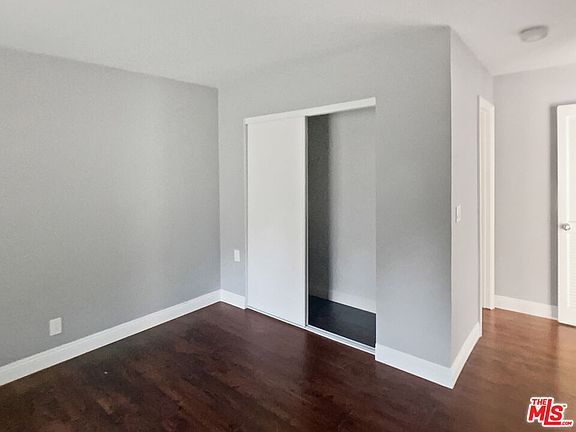 4th image of 99 Streamwood