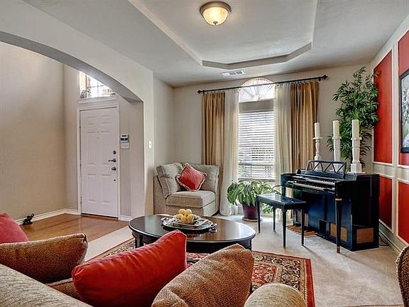 3rd image of 7252 Brekenridge Dr