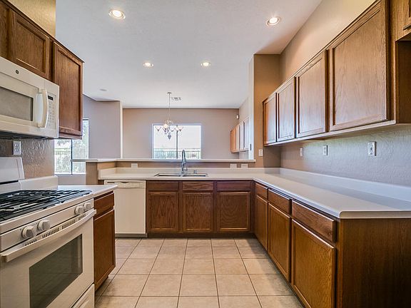 3rd image of 3131 E Legacy Dr #1034