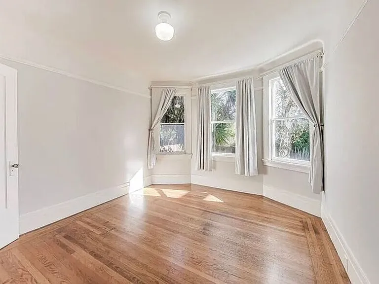 628 Lyon St #1 — Photo 1