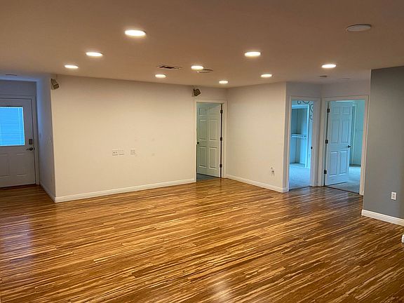 5th image of 5117 Glasgow Dr