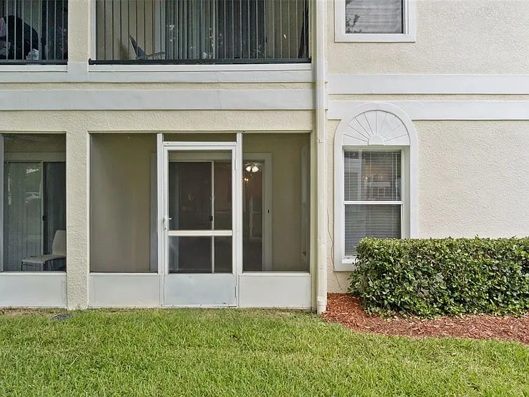 8818 Grand Palms Cir #A — Photo 19