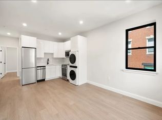 176 Salem St #2R, Boston, MA 02113