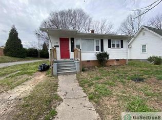 323 S King St, Gastonia, NC 28052