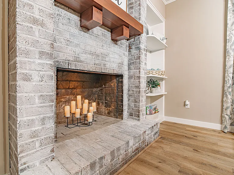 7707 Windsong Rd — Photo 6