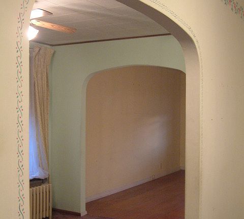 3rd image of 218 Burwell St