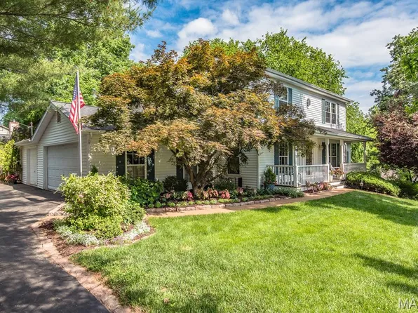 366 Emmerson Ave, Saint Louis, MO 63122