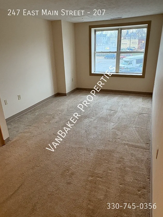 Studio, 600 sqft, $795 — Photo 3