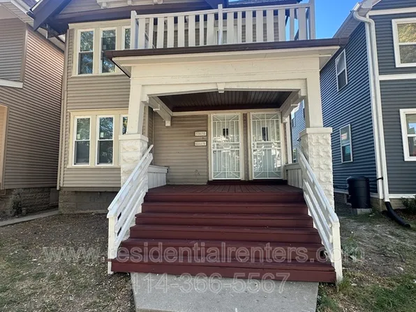 3025 N 6th St, Milwaukee, WI 53212