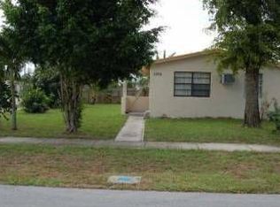 3320 NW 8th Pl, Lauderhill, FL 33311