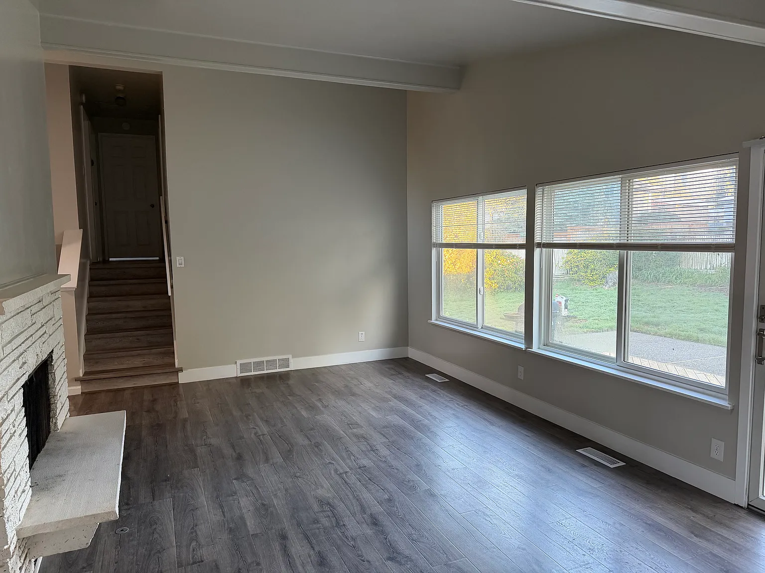 4 bed, 1630 sqft, $4,500 — Photo 4
