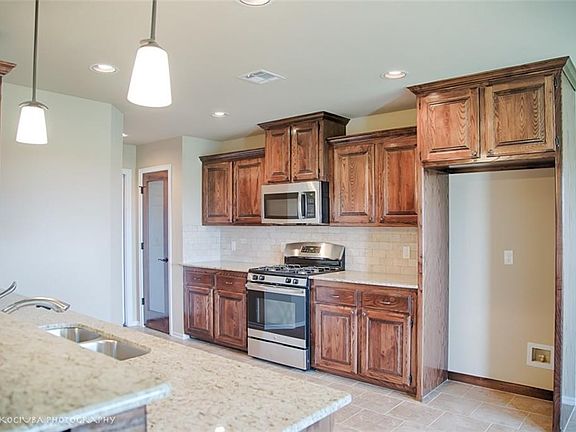 5th image of 4816 Tilted Mesa Ct