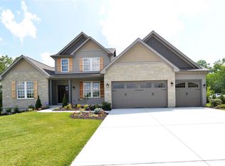 220 Mason Glen Dr, Lake Saint Louis, MO 63367