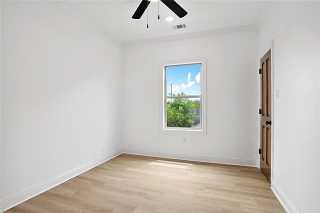 3 bed, 2.0 bath, 1225 sqft, $1,800 — Photo 4