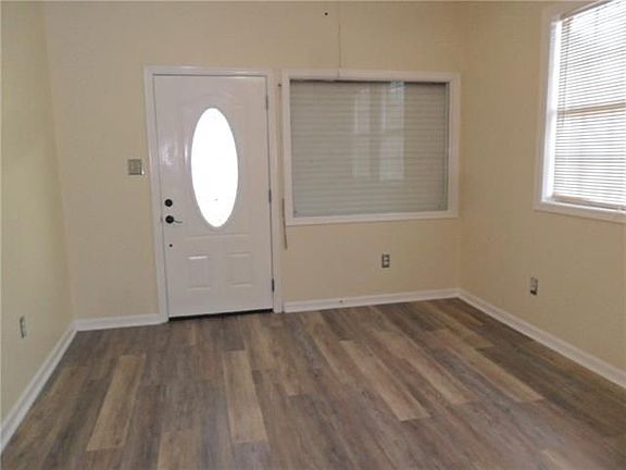 4th image of 501 Allo Ave