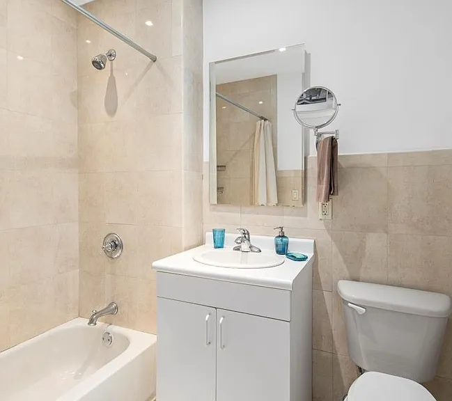 170 E End Ave #8 — Photo 6