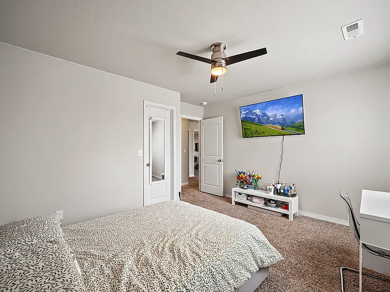 11482 Moonrock Hts — Photo 16