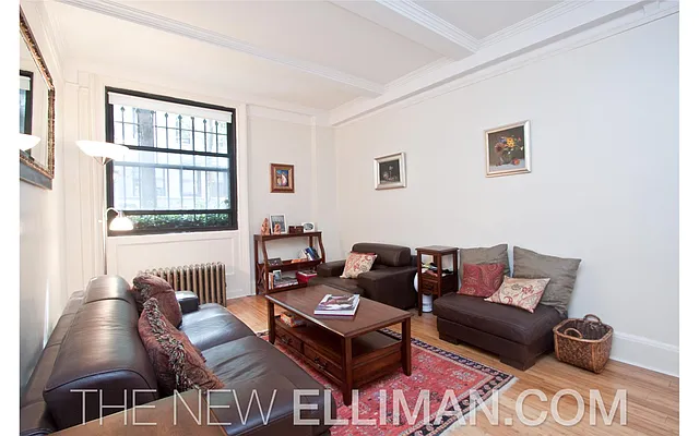 Sold by Douglas Elliman | media 22