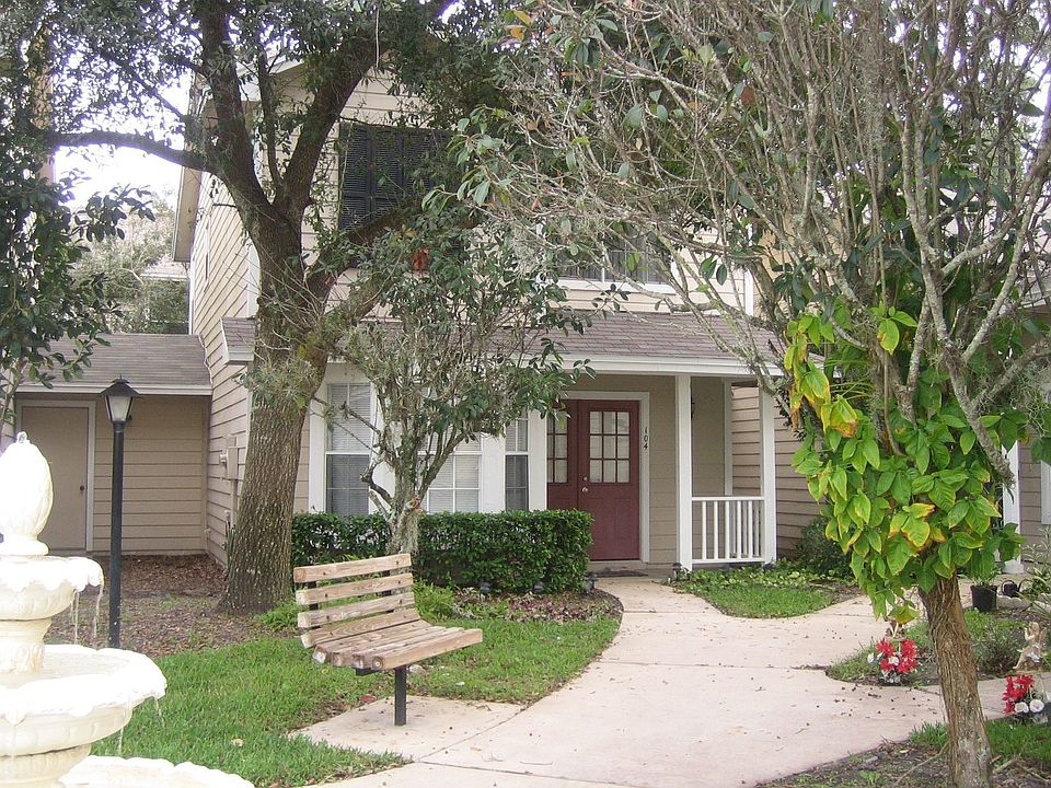 1st image of 3047 Oak Park Way APT 104