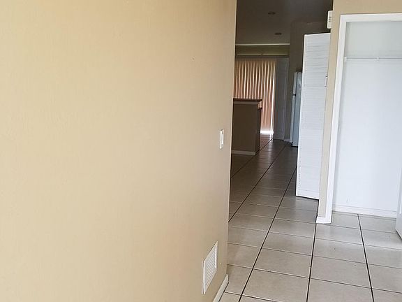 2nd image of 4701/4703 13th St SW