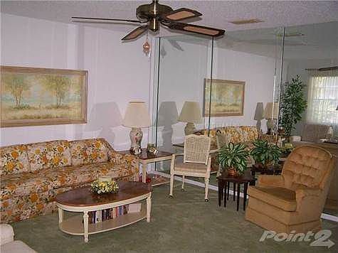 2nd image of 901 Holford Ct