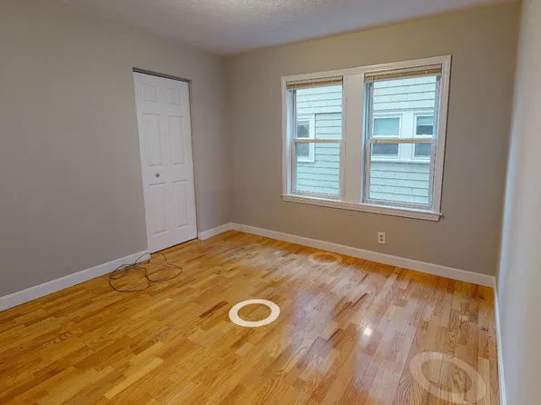 5 Edgar Ter Unit 1-B, Somerville, MA 02145