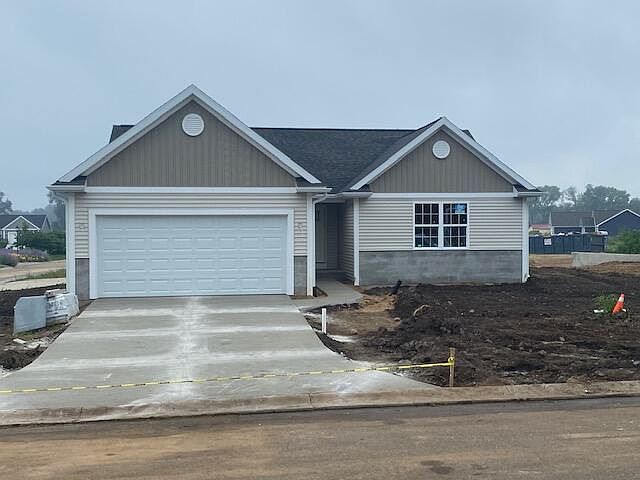 1st image of 9176 Cottage Trl #7