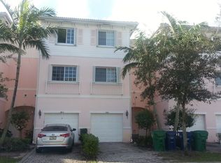 3504 NW 14th Ct, Lauderhill, FL 33311