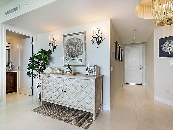 4th image of 2700 N Ocean Dr APT 2206B