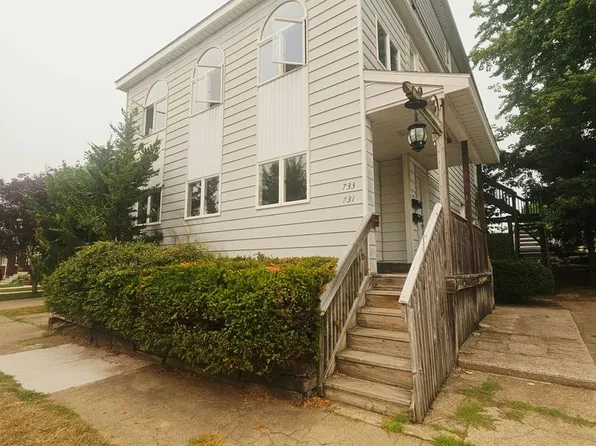 731-733 Lincoln Ave., 731-733 Lincoln Ave Floor 2, Erie, PA 16505